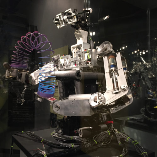 kids-the-future-of-robotics-wires-duct-tape-dreams-thumbnail